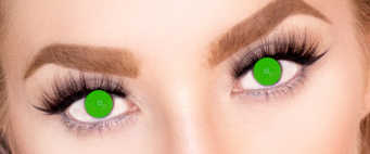Efekt wypełnienia pola na oczach barwą (u mnie zieloną)